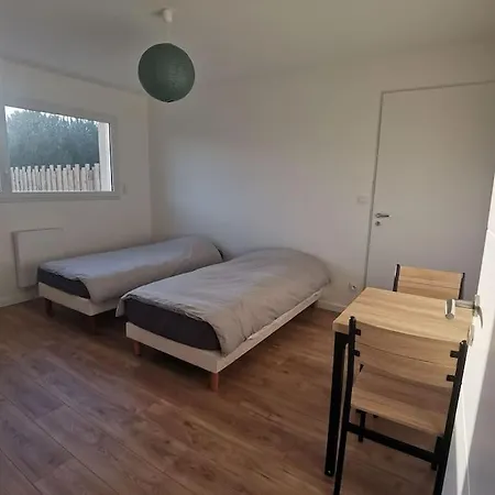 Maison Neuve Au Calme A 2 Pas Du Mans Et Des 24h. 펜션
