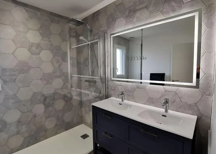 Casa vacanze Maison Neuve Au Calme à 2 Pas Du Mans Et Des 24h. Ruaudin