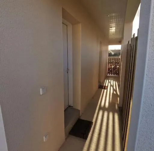 Maison Neuve Au Calme à 2 Pas Du Mans Et Des 24h. * Ruaudin